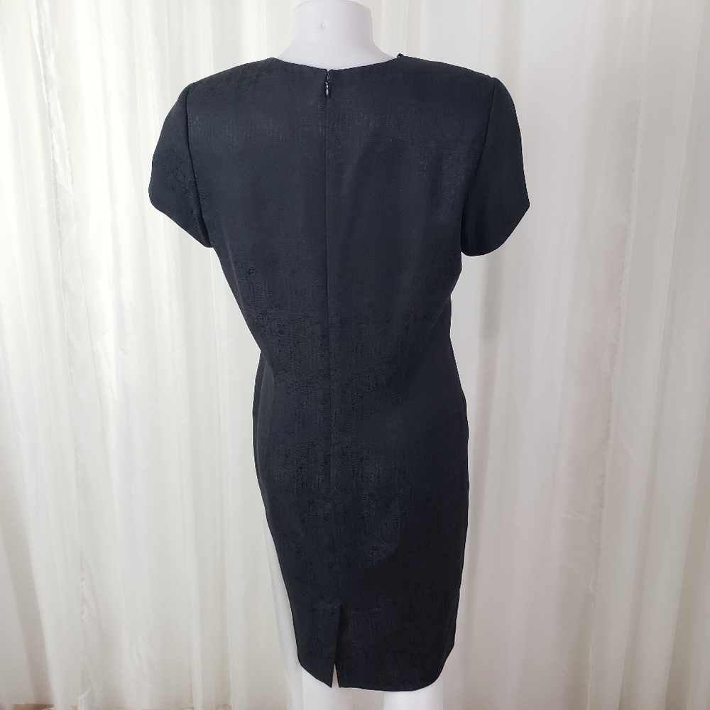 Adrianna Papell black silk dress low square neck textured sheen size 10 - Picture 7 of 9